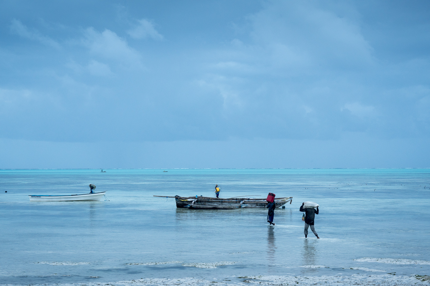 Zanzibar - Départ des pêcheurs à l'aube